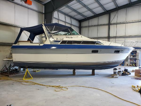 1986 Cruisers International Elegante 297