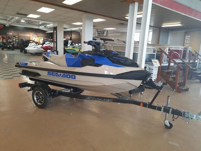 2025 Sea-Doo Wake