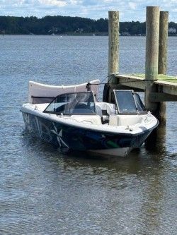 1998 Correct Craft Air 21