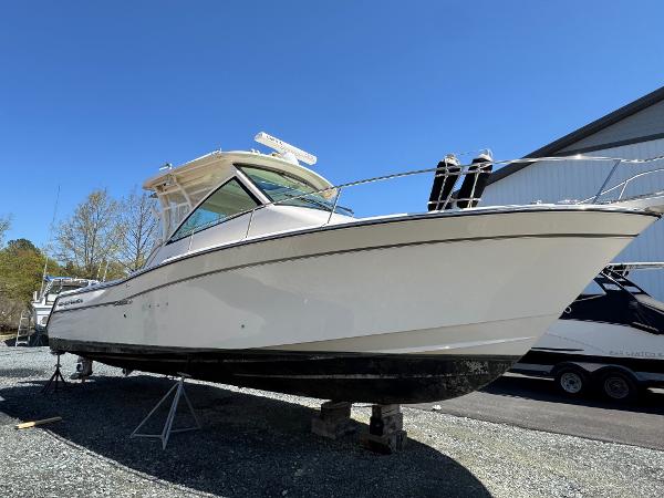 2015 Grady-White 330 Express