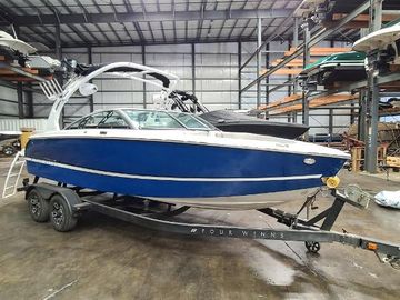 2023 Four Winns H2