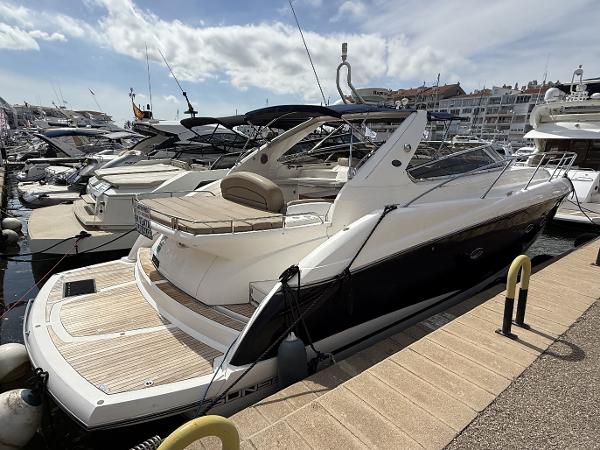 2009 Sunseeker Portofino 47