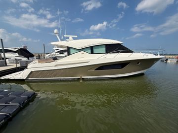2014 Tiara Yachts 50 Coupe