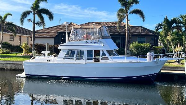 1999 Mainship 430 Fast Trawler