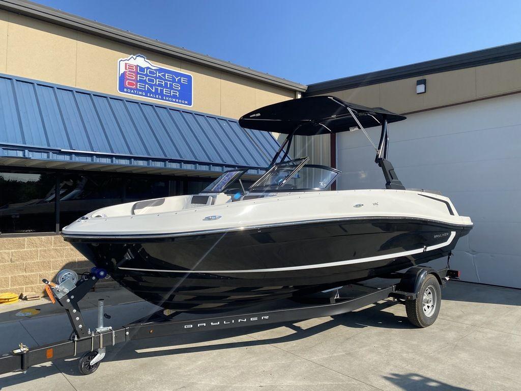 2021 Bayliner VR5 Bowrider, Peninsula Ohio - boats.com