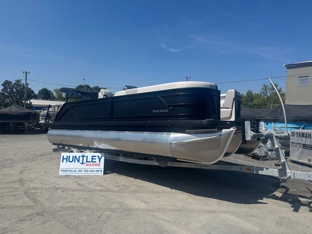 2026 Godfrey Sweetwater 2286 SFL Tritoon - Yamaha 150
