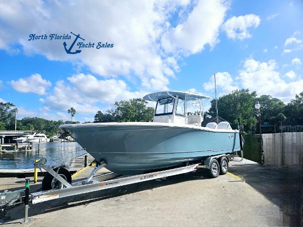 2026 Sea Hunt Gamefish 28 Coffin Box