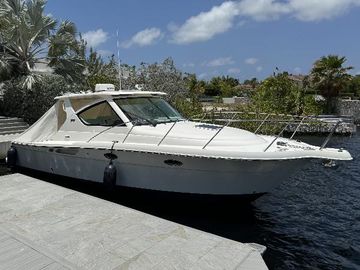2012 Tiara Yachts 3100 Open