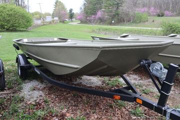 2024 Lowe 1652MT Jon