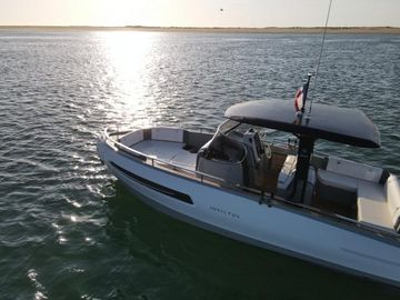2022 Invictus 280 TTS