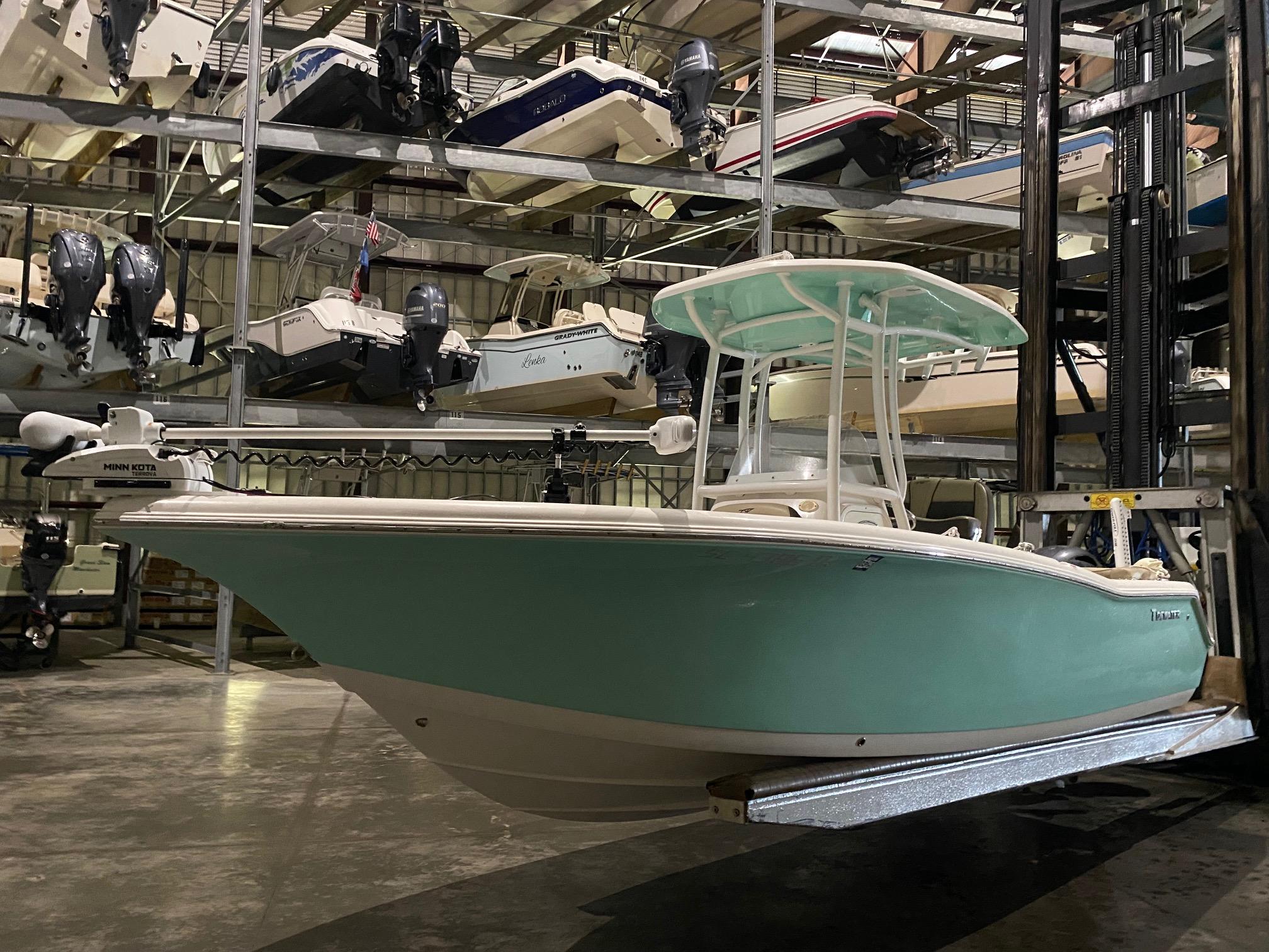 2018 Tidewater 220 LXF