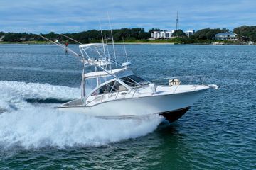 2001 Carolina Classic 35 Express