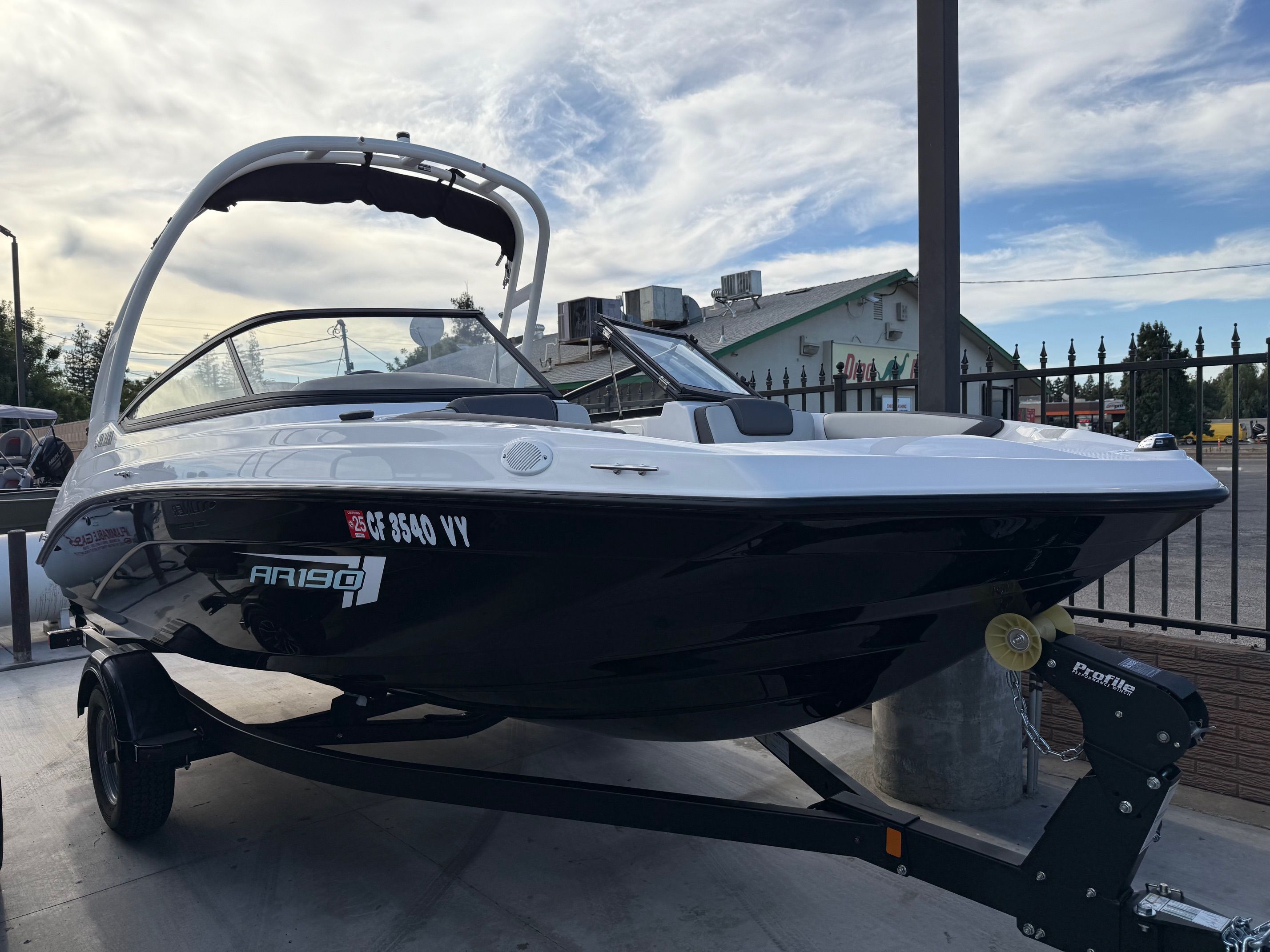 Yamaha Boats AR 190 w/ 180 Horsepower!