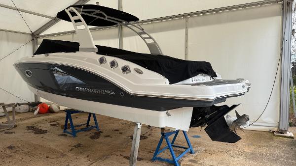 2004 Chaparral 204 SSi Cambrils Spain boats com 2004 Chaparral 204 SSi Cambrils Spain boats com