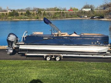 2021 Avalon Catalina Platinum Entertainer Funship - 25'