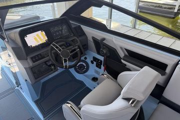 2026 Cobalt R8 Surf