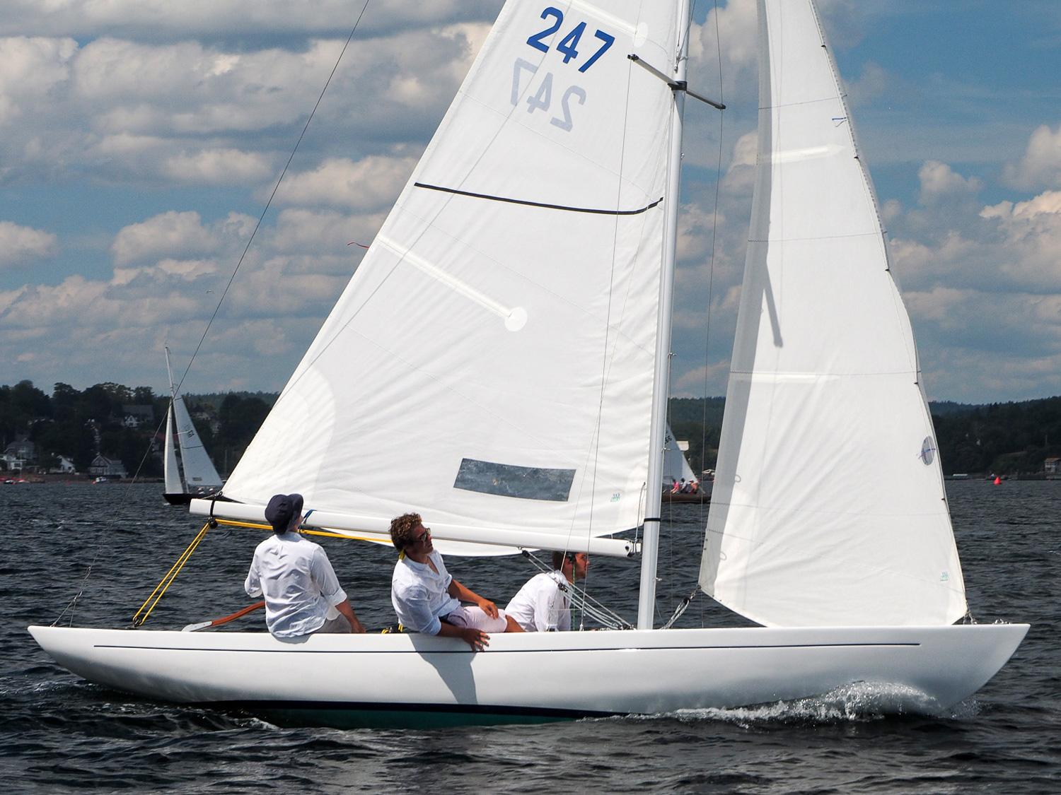 bluenose one design sailboat