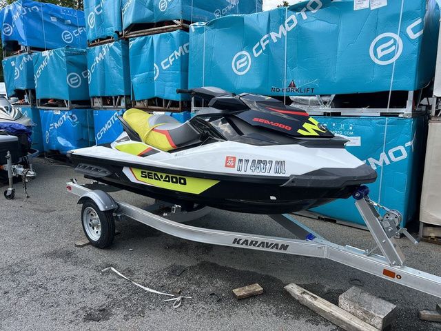 2015 Sea-Doo Wake