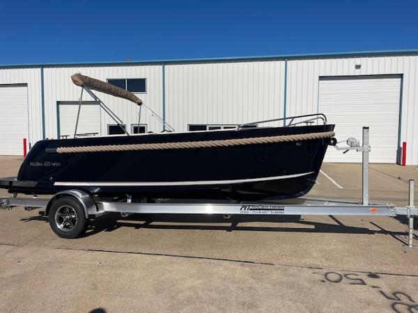 2023 Maxima 620 Retro