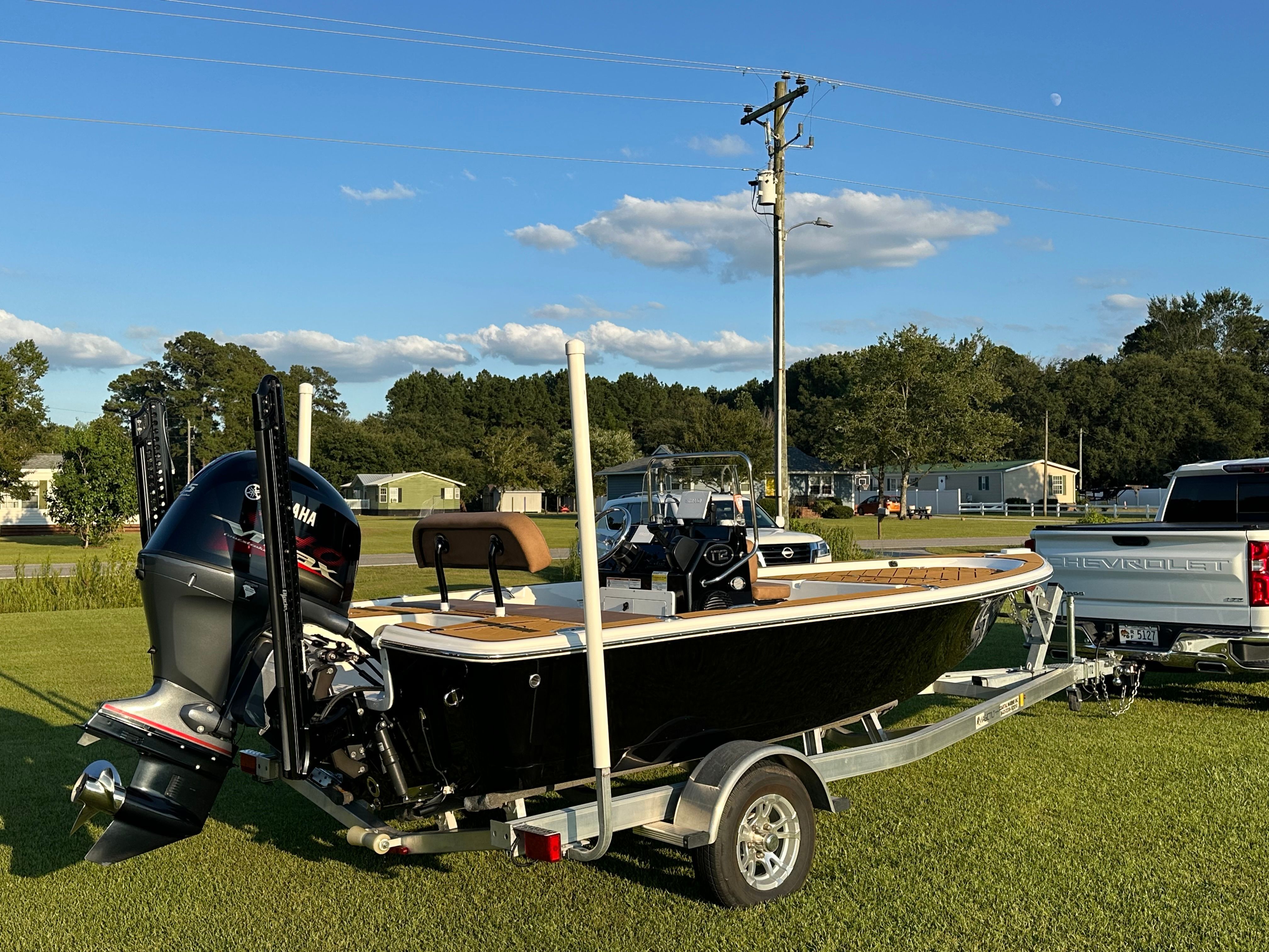 2022 Sea Pro 172 Bay