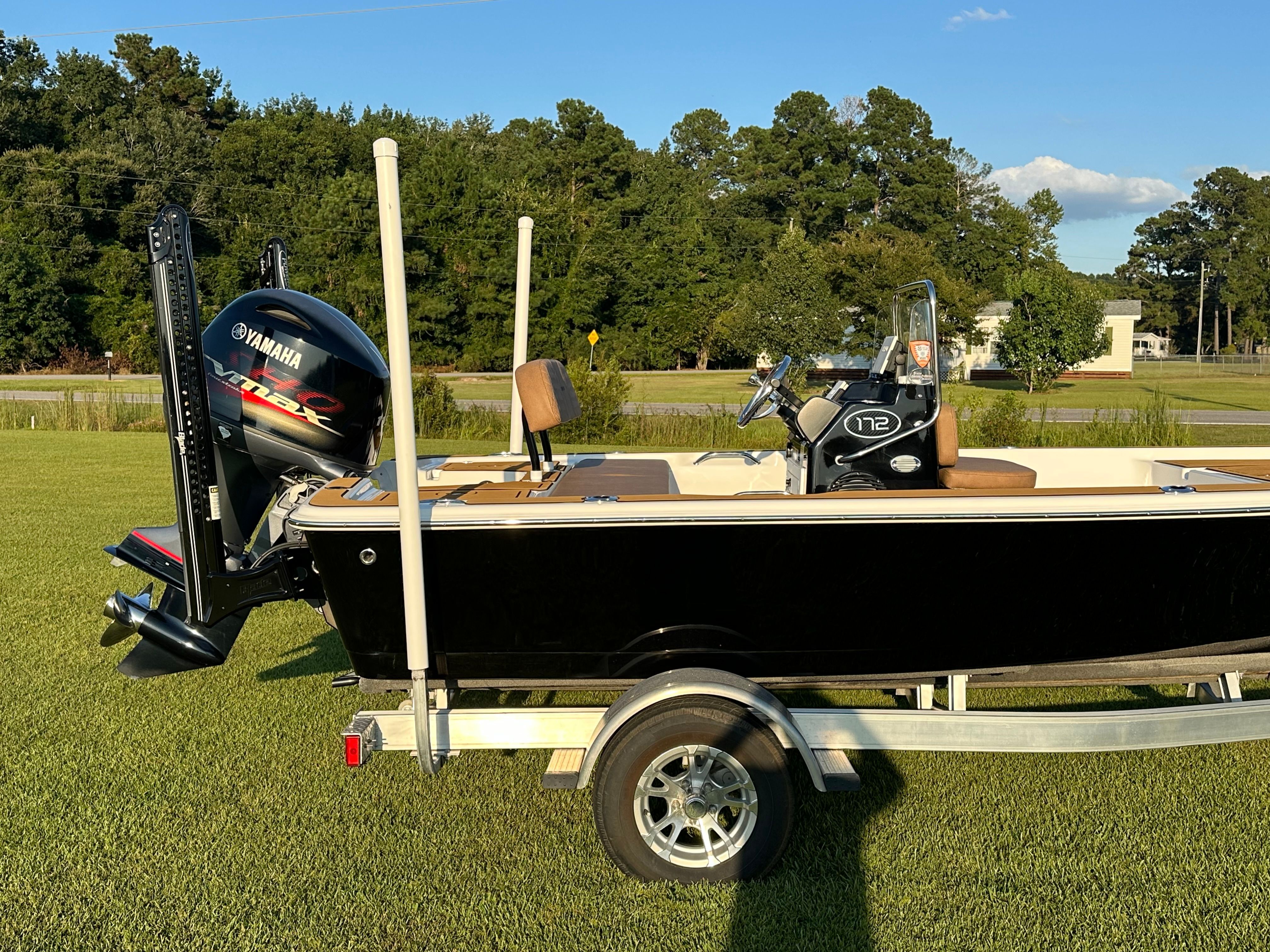 2022 Sea Pro 172 Bay