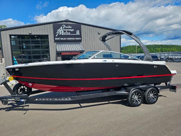 2025 Four Winns H4