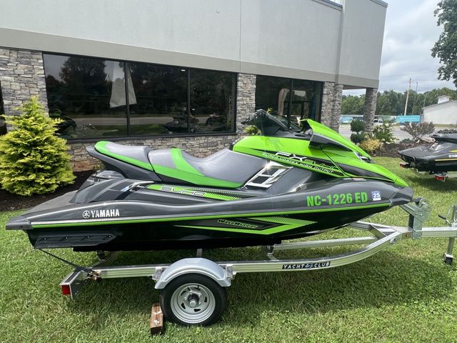 2016 Yamaha WaveRunner FX SVHO