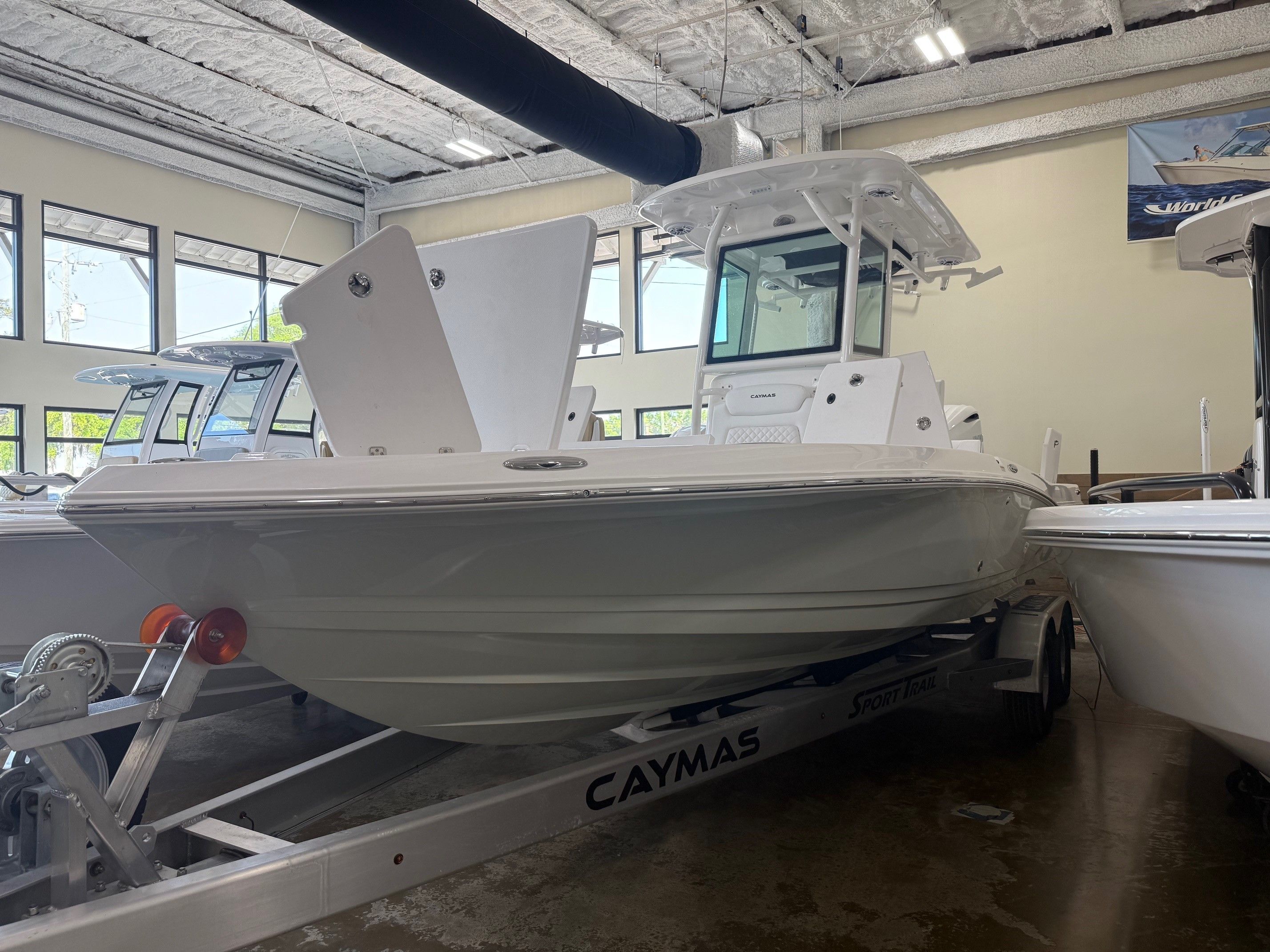 2025 Caymas 26 HB