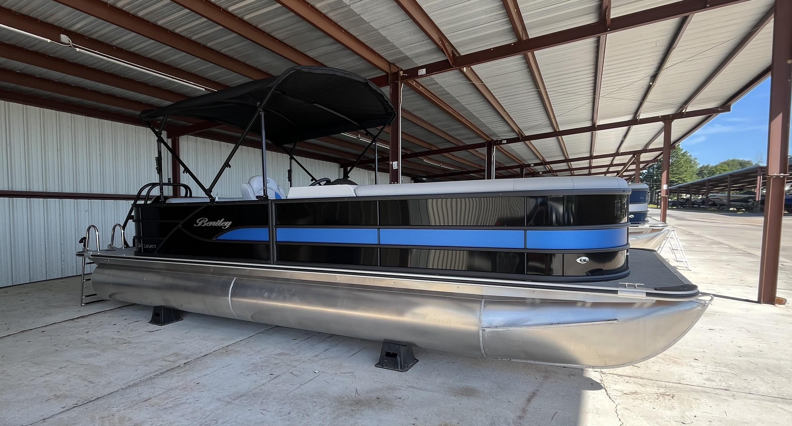 2026 Bentley Pontoons Legacy 240 Cruise XL