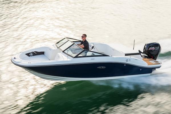 2020 Sea Ray SPX 190 Outboard