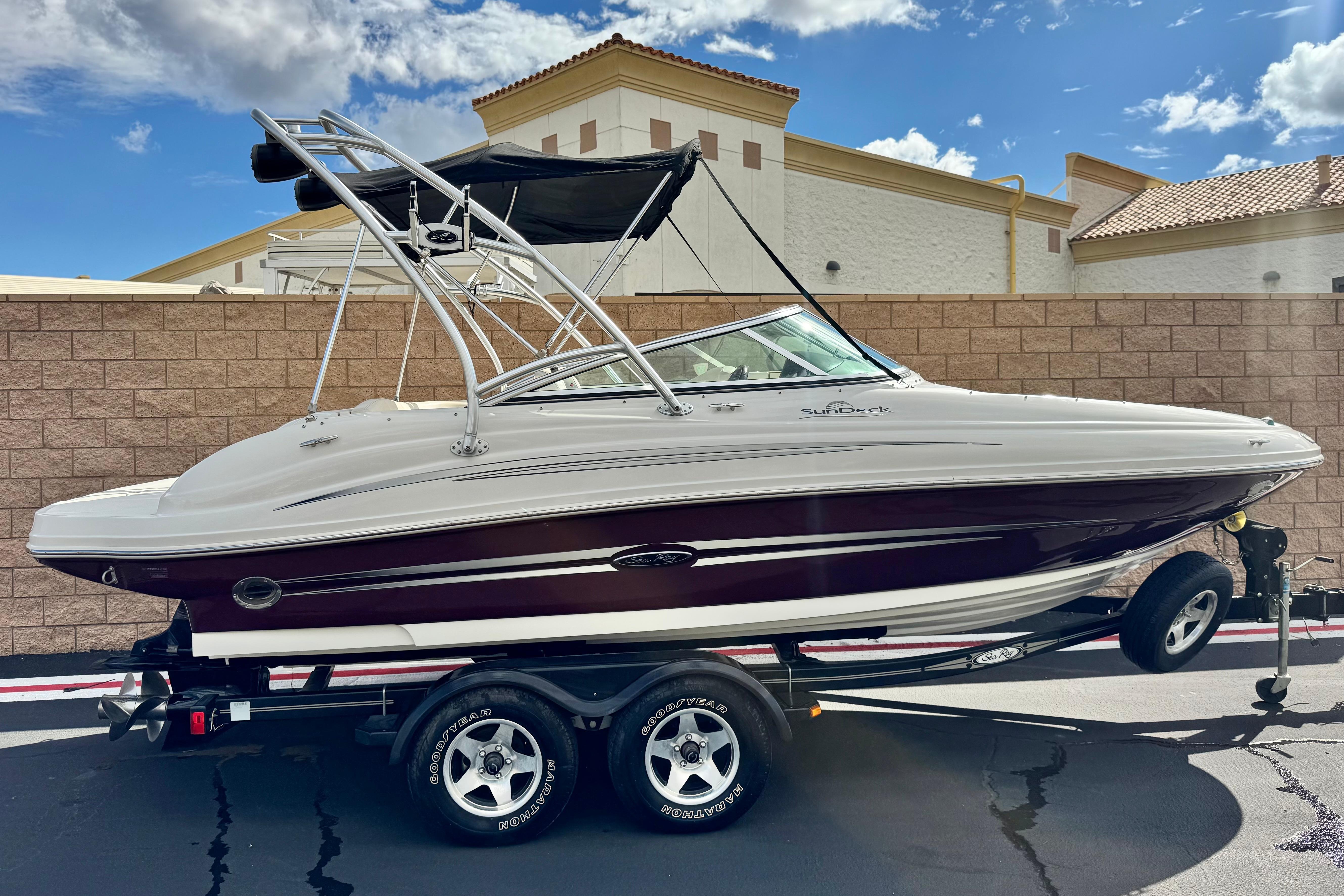 2008 Sea Ray 200 Sundeck