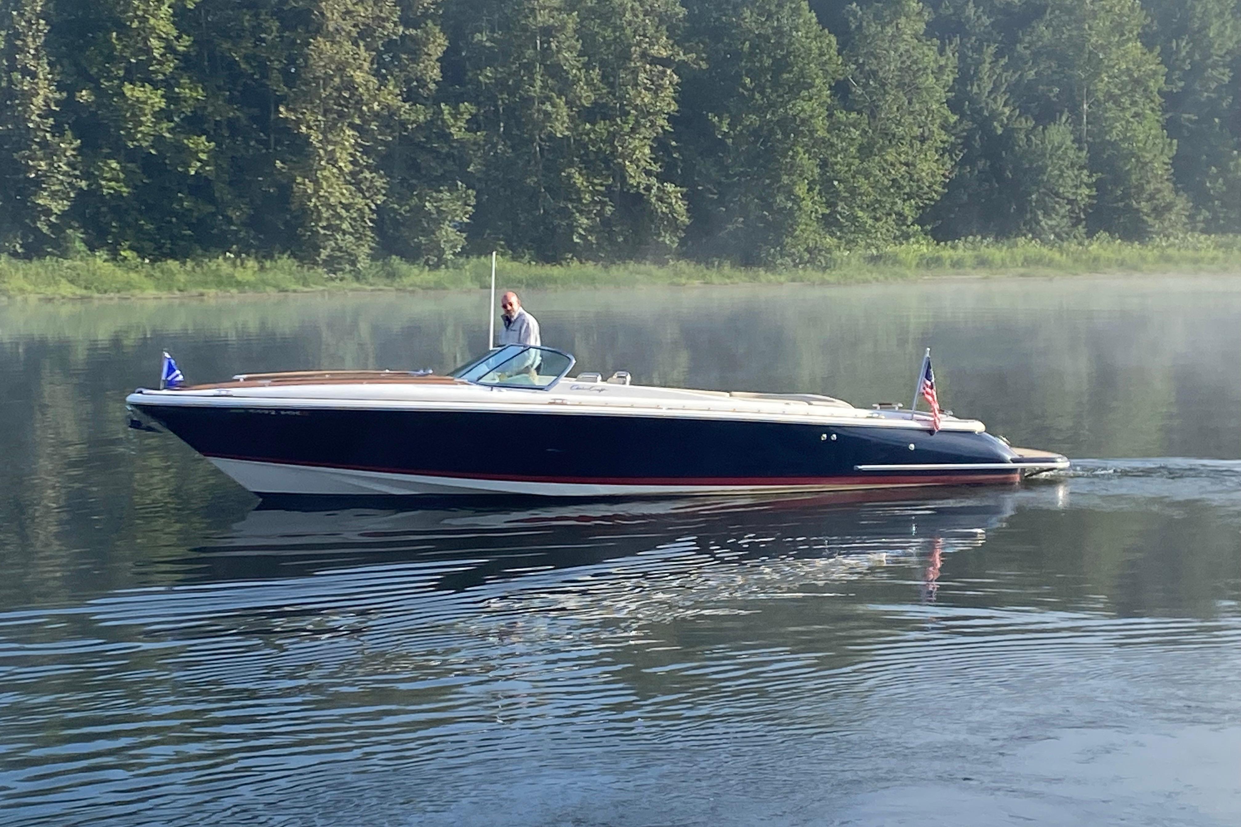 2012 Chris-Craft Corsair 28