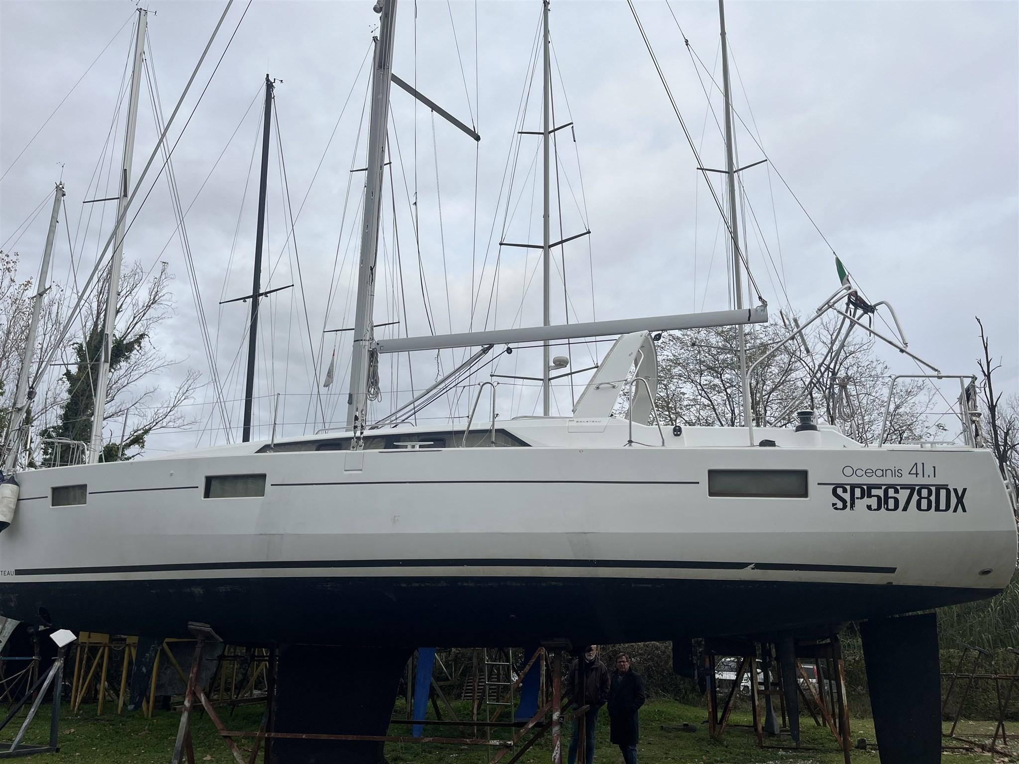 2016 Beneteau Oceanis 41.1
