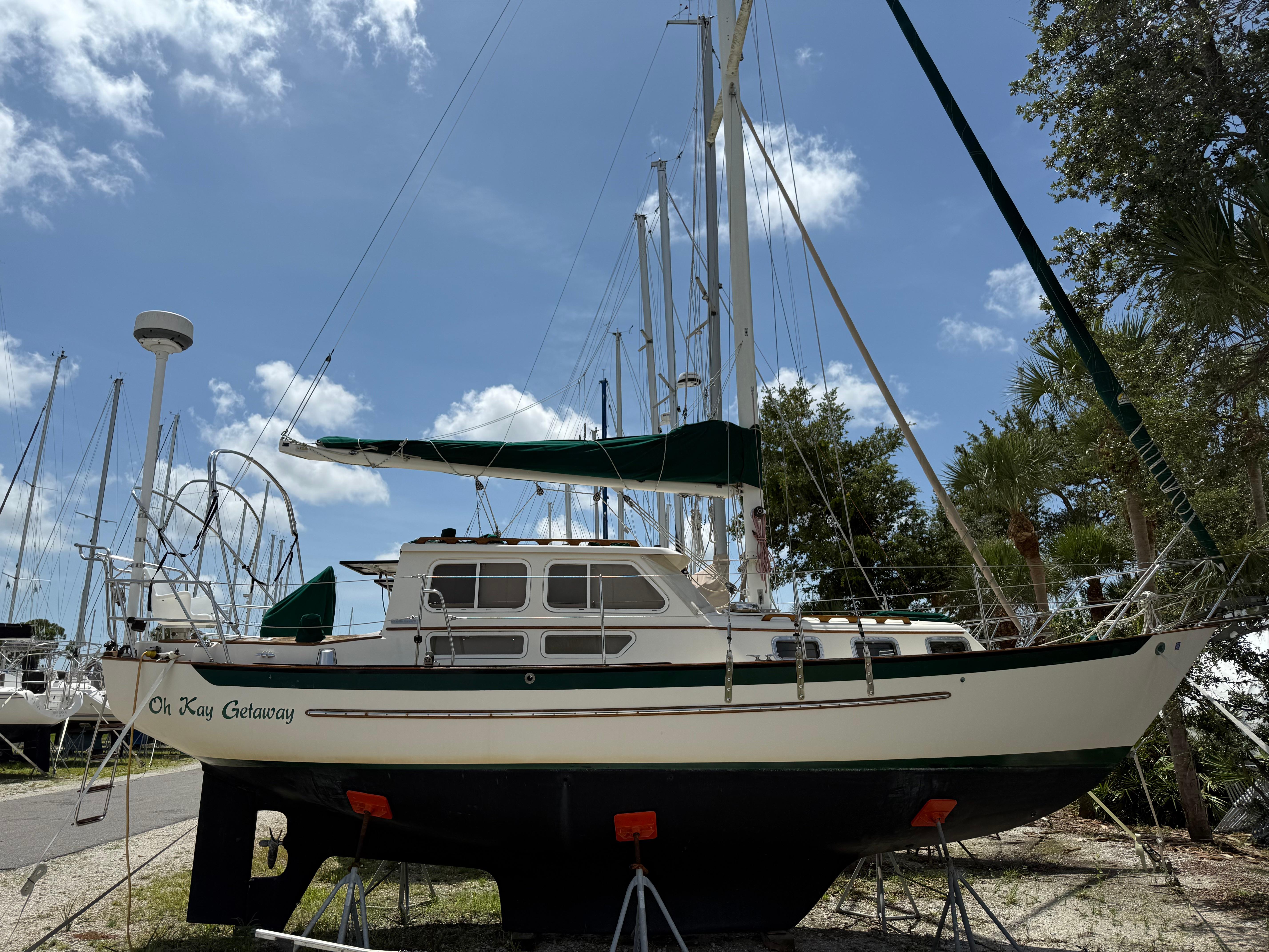 1994 Pacific Seacraft Pilothouse 32