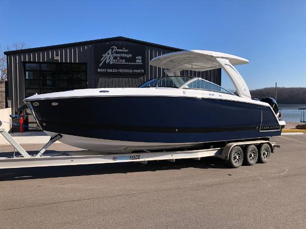 2025 Four Winns H9 OB