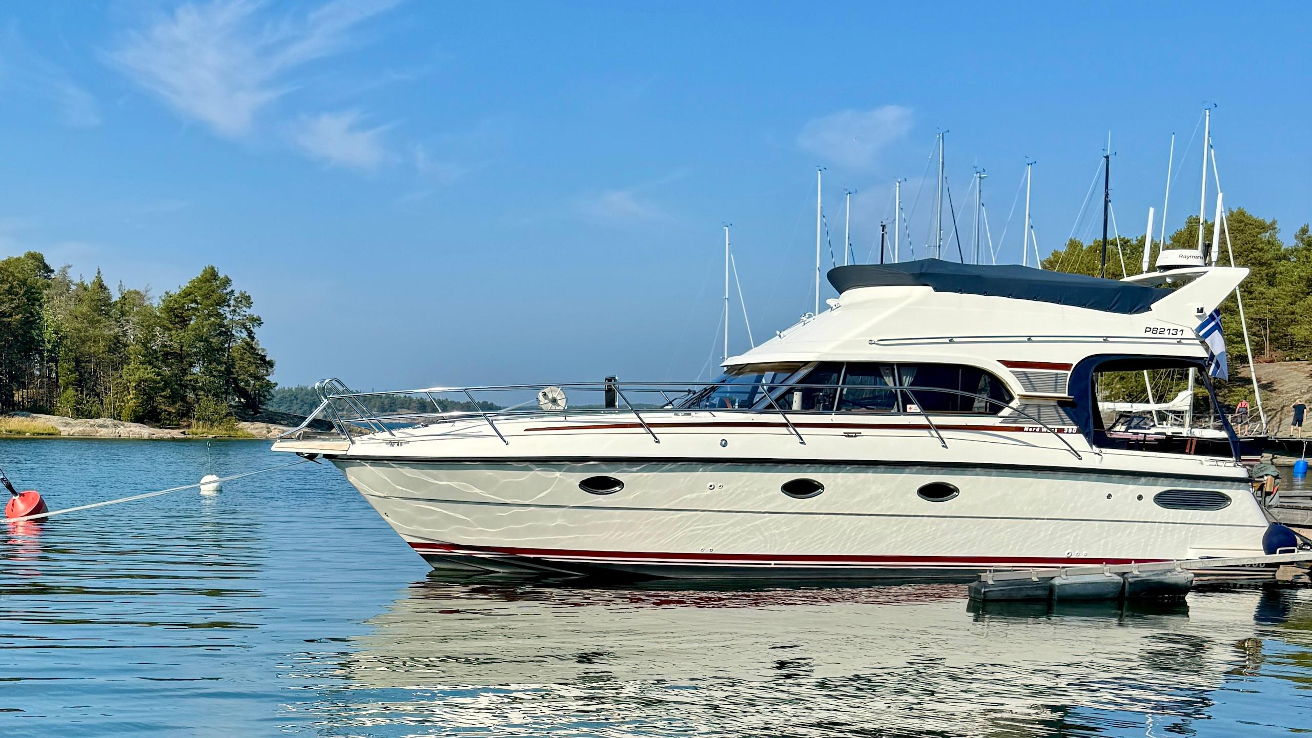 2005 Nord West 390 Flybridge