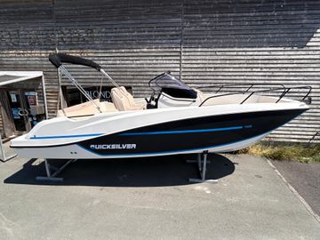 2025 Quicksilver 705 open