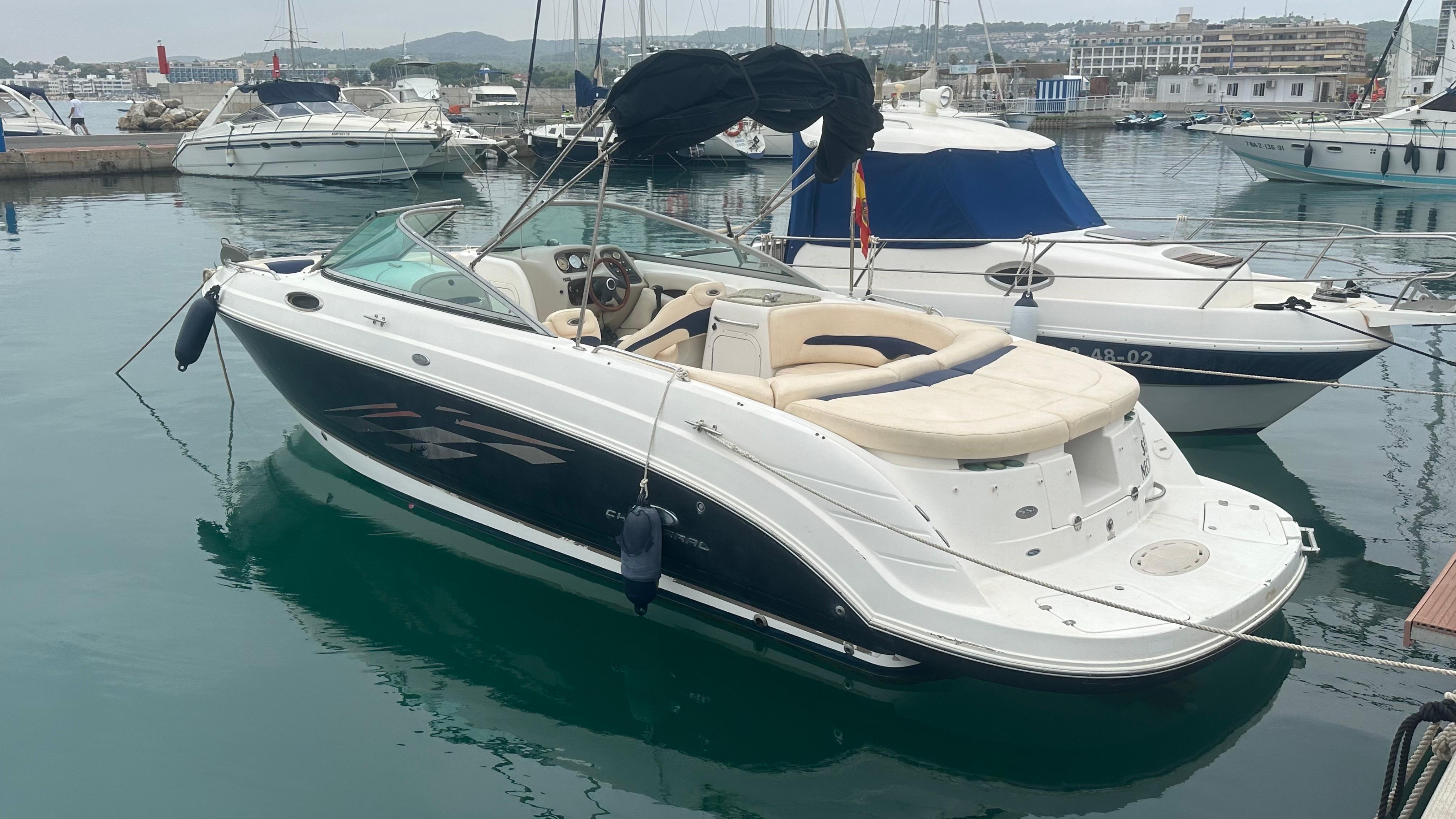 2005 Chaparral 256 SSi