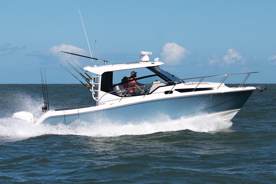 Boston Whaler Boat image