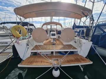2015 Dufour 410 Grand Large
