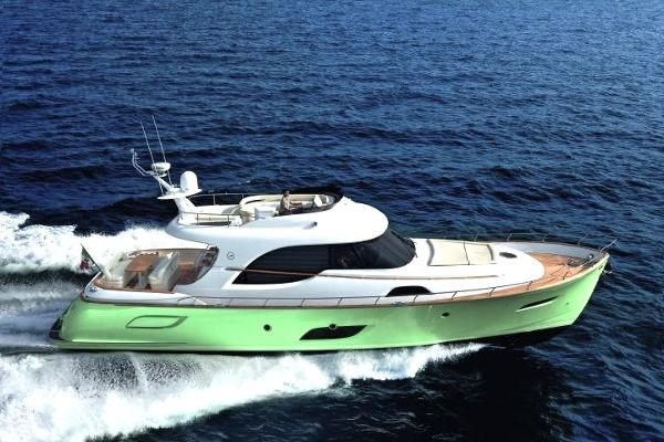 2010 Mochi Craft Dolphin 64 Fly