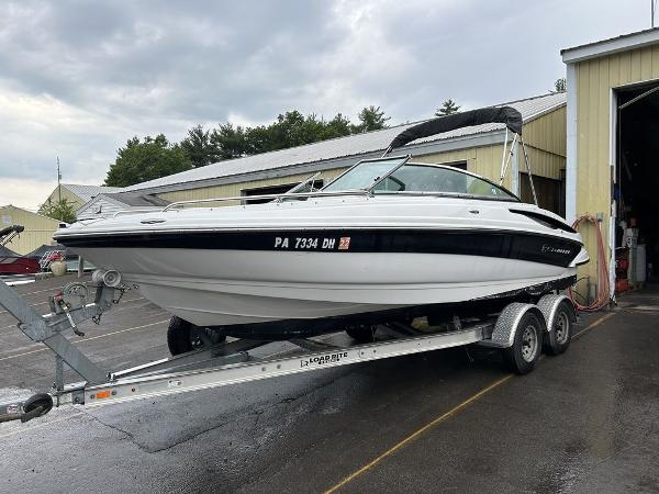 2011 Crownline 220 LS