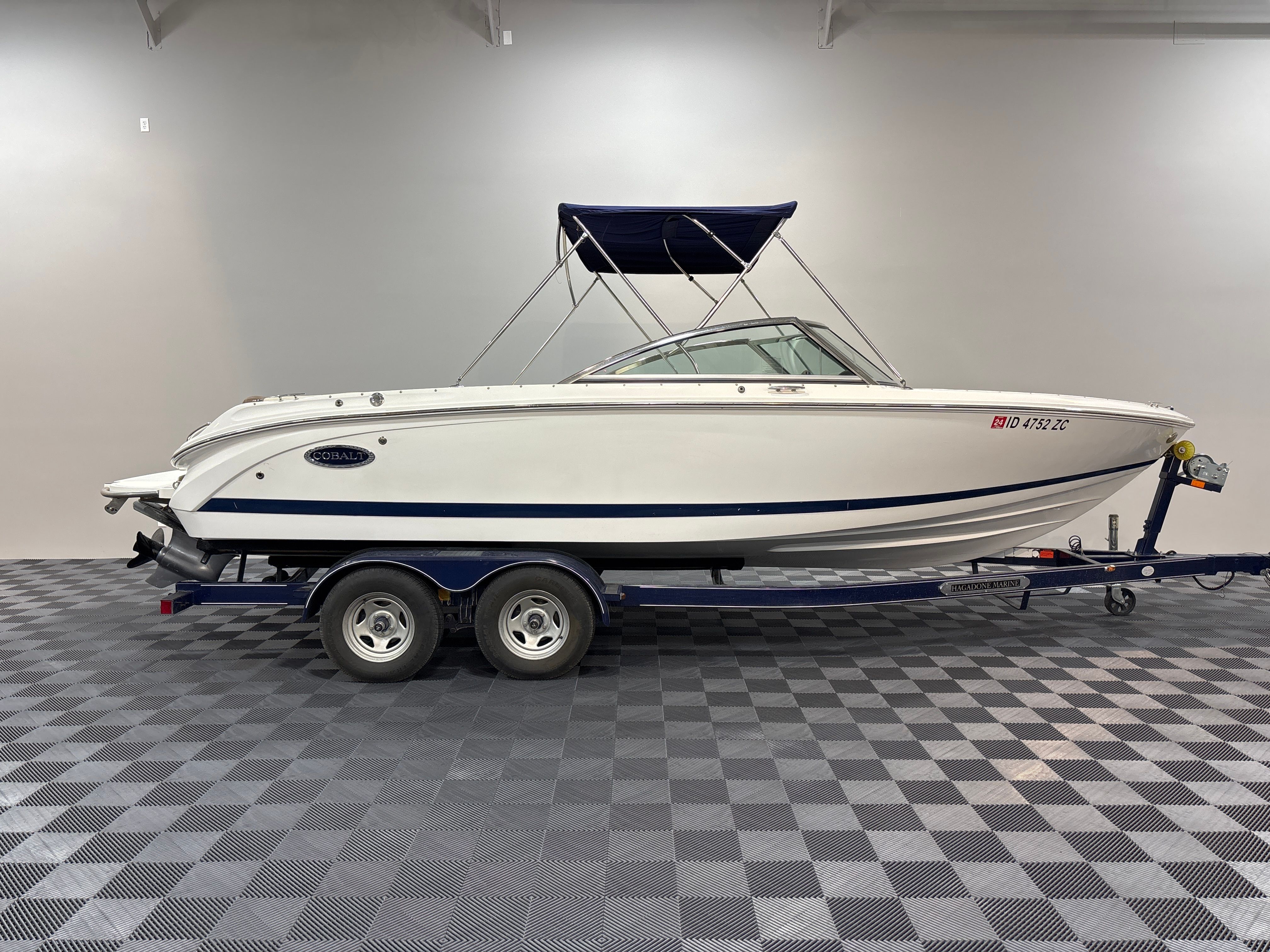 2017 Cobalt 220S