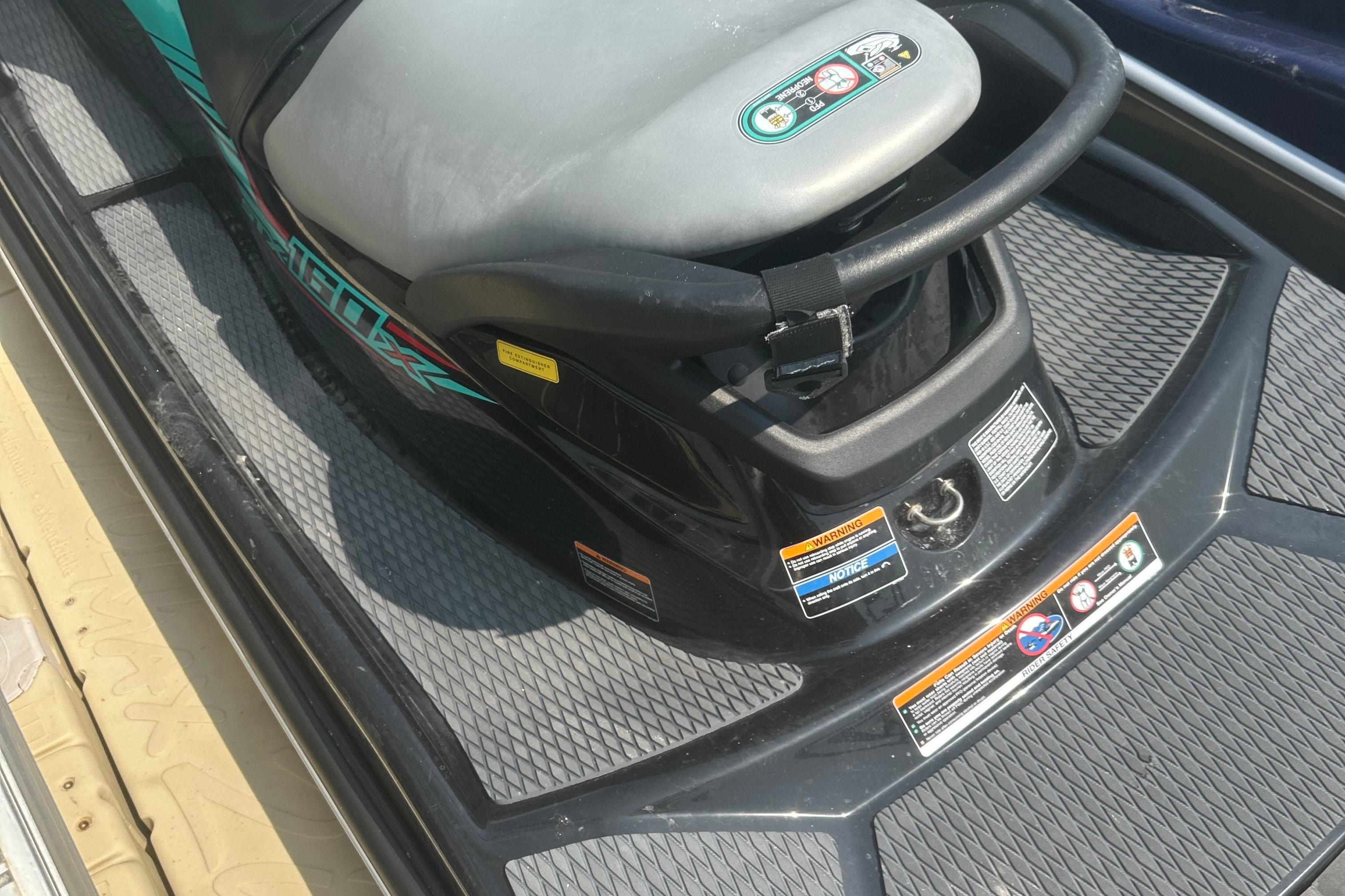 2021 Kawasaki Jetski STX 160X