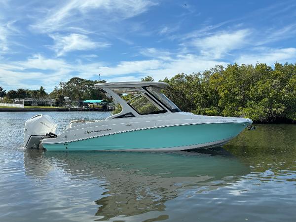 29 ft Crownline 2024 280 DC - 