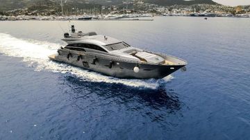 2012 Pershing 92