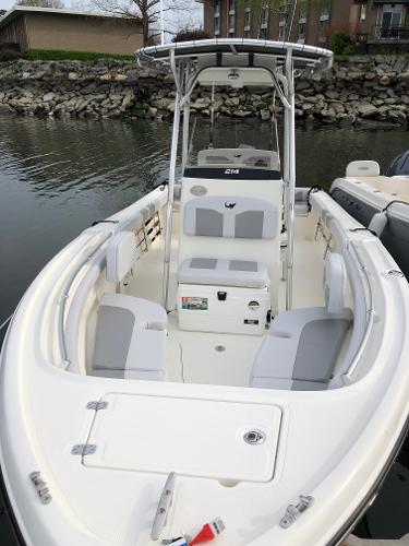2021 Mako 214 Center Console