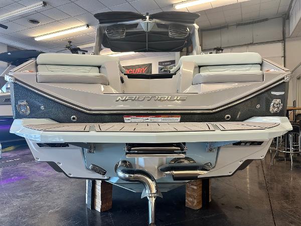 2025 Nautique G25