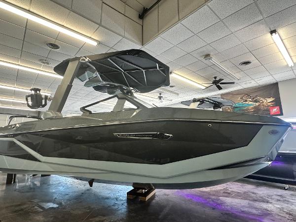 2025 Nautique Super Air Nautique G25