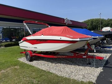 2025 Starcraft SVX 171 OB
